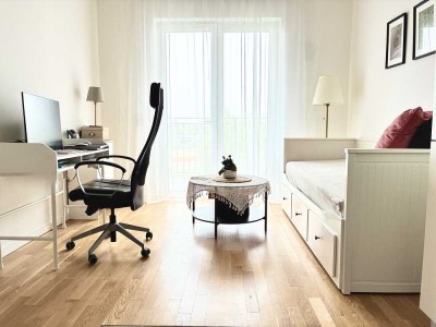 Charmante 2‑Zimmer‑Neubauwohnung mit Balkon & Parkblick (Gleisdreieck) – Langfristmiete möglich