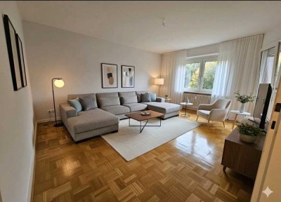 Erstbezug nach Sanierung mit EBK und Balkon: freundliche 2-Zimmer-Wohnung in Büdelsdorf