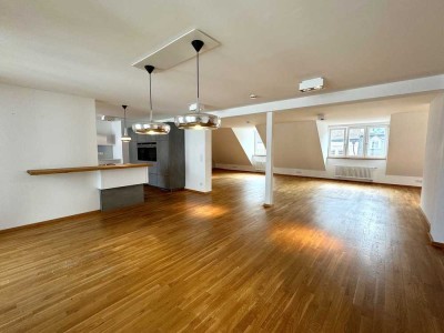 Traumhafte Maisonette-Wohnung mit großzügiger Wohnfläche im Herzen von Ravensburg!