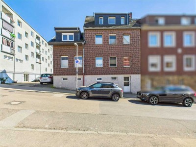 Großzügiges Stadthaus mit vielfältigen Nutzungsmöglichkeiten und Garagenhof