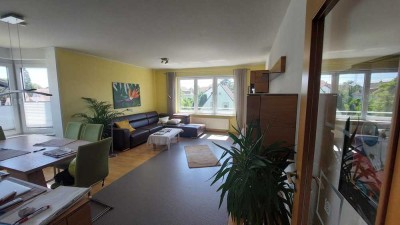 Attraktive 3-Zimmer-Wohnung mit gehobener Innenausstattung mit EBK in Landau