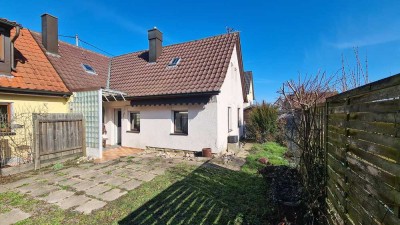 *** Wohnhaus in ruhiger Ortsrandlage von Münchingen! ***