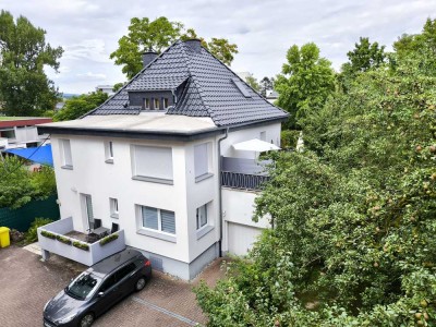 ++++Gemütliche helle Wohnung in zentraler Lage in Eschborn++++