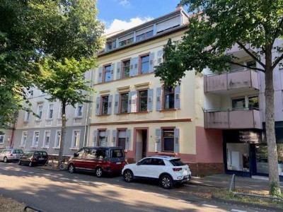 Modernisierte Altbauwohnung KA-Weststadt zur Kapitalanlage *PROVISIONSFREI*
