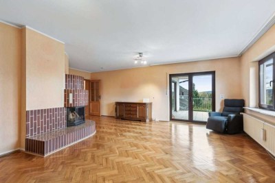 Highlight in Unkel: Unvergleichliche Maisonettewohnung mit Ihre Familie, mit Garage, Garten uvm.