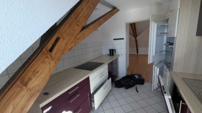Charmante 3-Zimmer-Dachgeschosswohnung mit Einbauküche in Mannheim-Rheinau