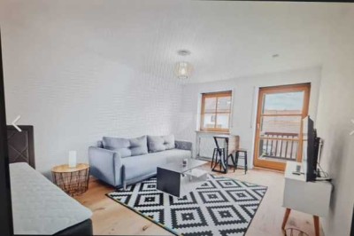 Kernsanierte & vollmöblierte Wohnung 1-Zimmer Wohnung mit Balkon in Germering