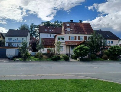 Geräumiges Einfamilienhaus mit 14 Zimmern in Weismain