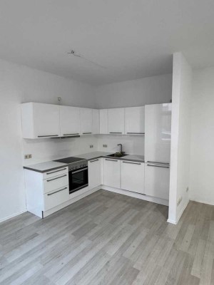 Moderne 2-Zimmer-Wohnung mit EBK und Balkon in beliebter Wohngegend