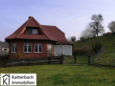Freistehendes Ein- bis Zweifamilienhaus mit großem Grundstück in Kaierde bei Delligsen