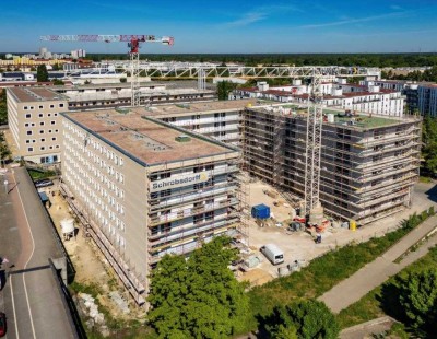 Geräumige 4-Zi-Wohntraum mit Balkon in Wassernähe in Spandau