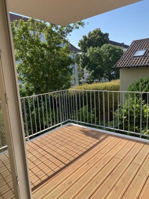 Zweitbezug  (BJ 2023) Ruhige 3,5 Zimmerwohnung mit Balkon