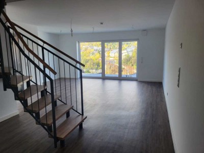 Hochwertige Neubau-Maisonettewohnung in bevorzugter Lage von Höchberg