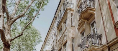 Kernsanierter Altbau in der Mannheimer Oststadt mit Dachterrasse und Balkon