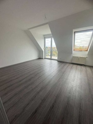 Kapitalanlage: 2 Zimmer, Balkon, TG - Stellplatz, 4,8% Rendite!