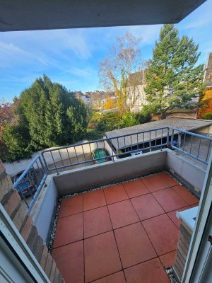 2-Zimmer-Wohnung mit Balkon im Herzen von Euskirchen