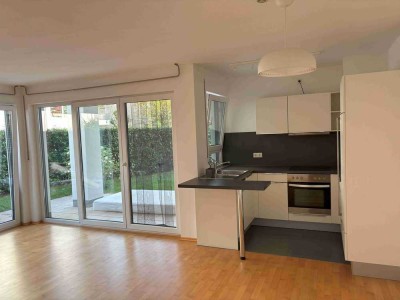 Helle, moderne 2-Zimmer Wohnung Alterlangen