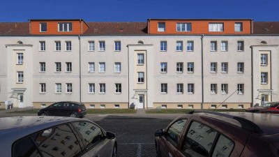 Modernisierte 2-Zimmerwohnung im Erdgeschoss in der Innenstadt von 17033 Neubrandenburg