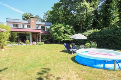 Privater Gartentraum am Wald