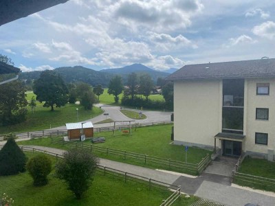 Schöne 3-Zimmer-Wohnung in super Lage mit Balkon und Bergblick  in Siegsdorf