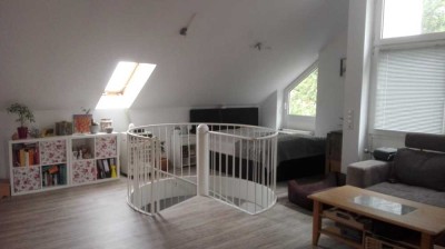 Exklusive Singlewohnung / Dachgeschoss/Loft