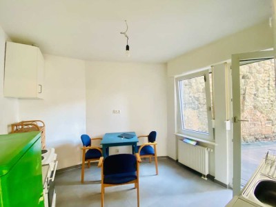 Perfekt für Studenten+Berufseinsteiger*moderne 1-ZKB-Wohnung*Balkon* opt. EBK*Toplage Brückenviertel