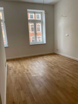 Moderne 2-RW im sanierten Altbau * WE04