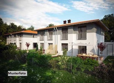 Doppelhaushälfte mit integrierter Garage