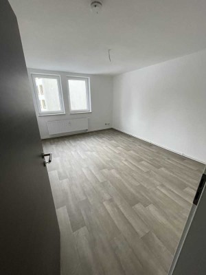 Frisch sanierte 3-Zimmer-Wohnung auf dem Zeller Berg