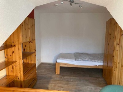 1-Zimmer-DG-Wohnung in Regensburg