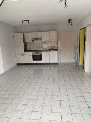 Stilvolle 2-Zimmer-Wohnung mit Einbauküche in Ingelheim am Rhein
