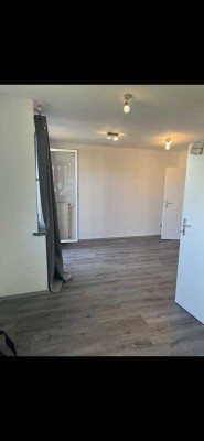 Sanierte 2-Zimmer-Wohnung mit Balkon und Einbauküche in Heimbach