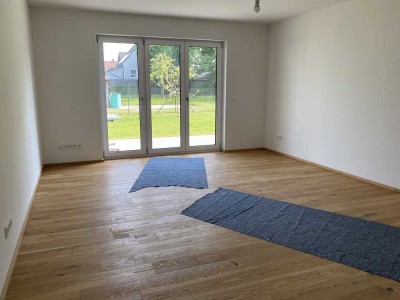 Erstbezug - hochwertige 2 Zimmer-Wohnung (58 m²) München-West mit Terrasse und Blick ins Grüne