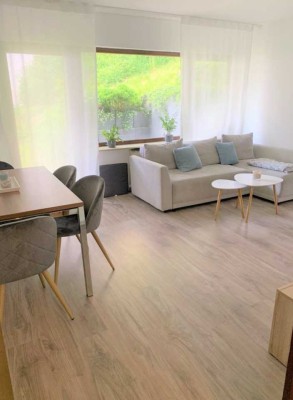 +++helle 2,5 Zimmer EG Wohnung mit Terrasse und Garage zu verkaufen+++