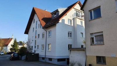 Hübsche 3-Zimmer-Erdgeschosswohnung mit Terrasse und kleinem Garten