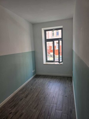 Geschmackvolle, gepflegte 4-Zimmer-Hochparterre-Wohnung in Leipzig