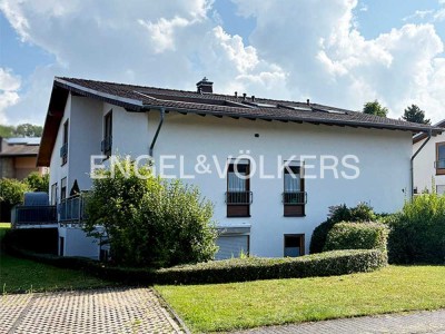 Gepflegte Wohnung mit zwei Balkonen am Himmelfeld