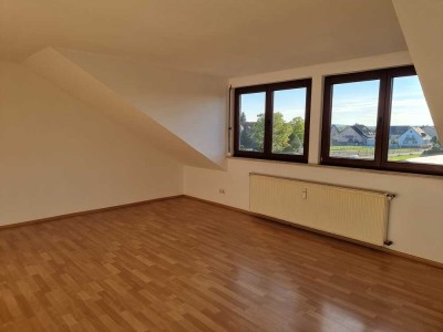 Gepflegte 2-Zimmer Dachgeschosswohnung in Bornheim