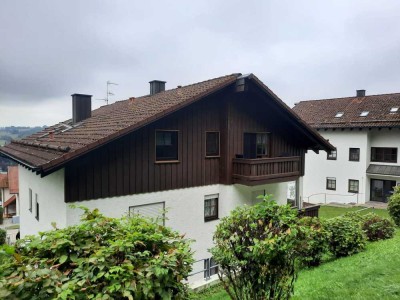 Herrliche Wohnung in ruhiger zentraler Lage mit Balkon und Tiefgarage                              e