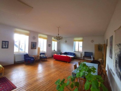 Ein Haus das aus dem Rahmen fällt