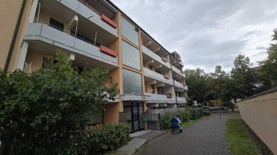 Klein ***Fein***Mein ***schöne 2 Zimmer - EG-Wohnung mit Terrasse