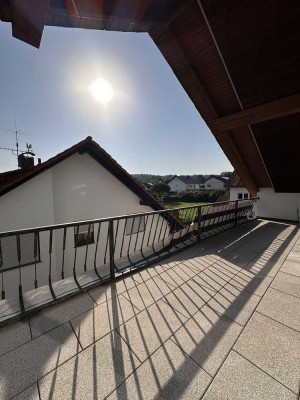 Studiowohnung Dachgeschoss mit großem Balkon