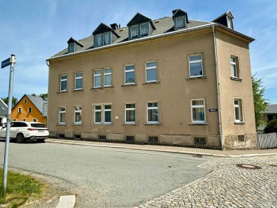 Entkernt - sanierungsbedürftig - Mehrfamilienhaus - Mehrgenerationenhaus - ruhige Lage in Geyer!