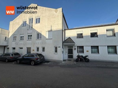 OSTERHOFEN : Zentrumsnahes Zweifamilienhaus mit vielen Möglichkeiten.