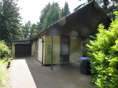 Günstiges renoviertes 4-Raum-Einfamilienhaus mit EBK im Norden Hamburgs