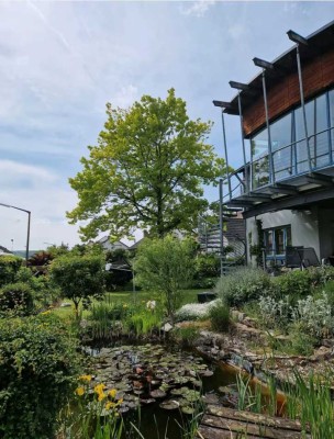 Helle 4-Zimmer Wohnung mit Garten und Garage in Dettelbach