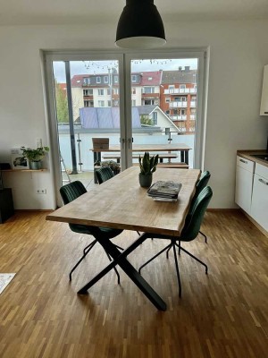 Exklusive 2-Zimmer-Wohnung mit 2 Balkonen und EBK in Münster-Centrum