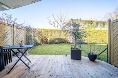 Liebevoll modernisierte Wohnung mit privatem Badeplatz - hier will ich sein!