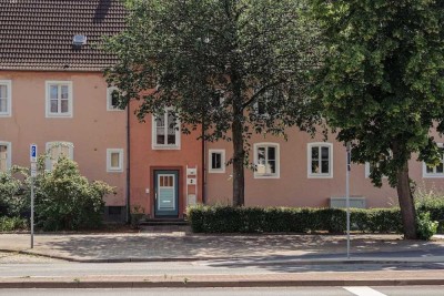 Erdgeschosswohnung in zentraler Lage // EG links