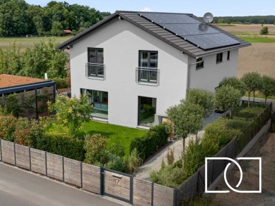 Sofort Bezugsfertig! Hochwertiger Neubau mit traumhaften Grundstück, Keller und PV-Anlage